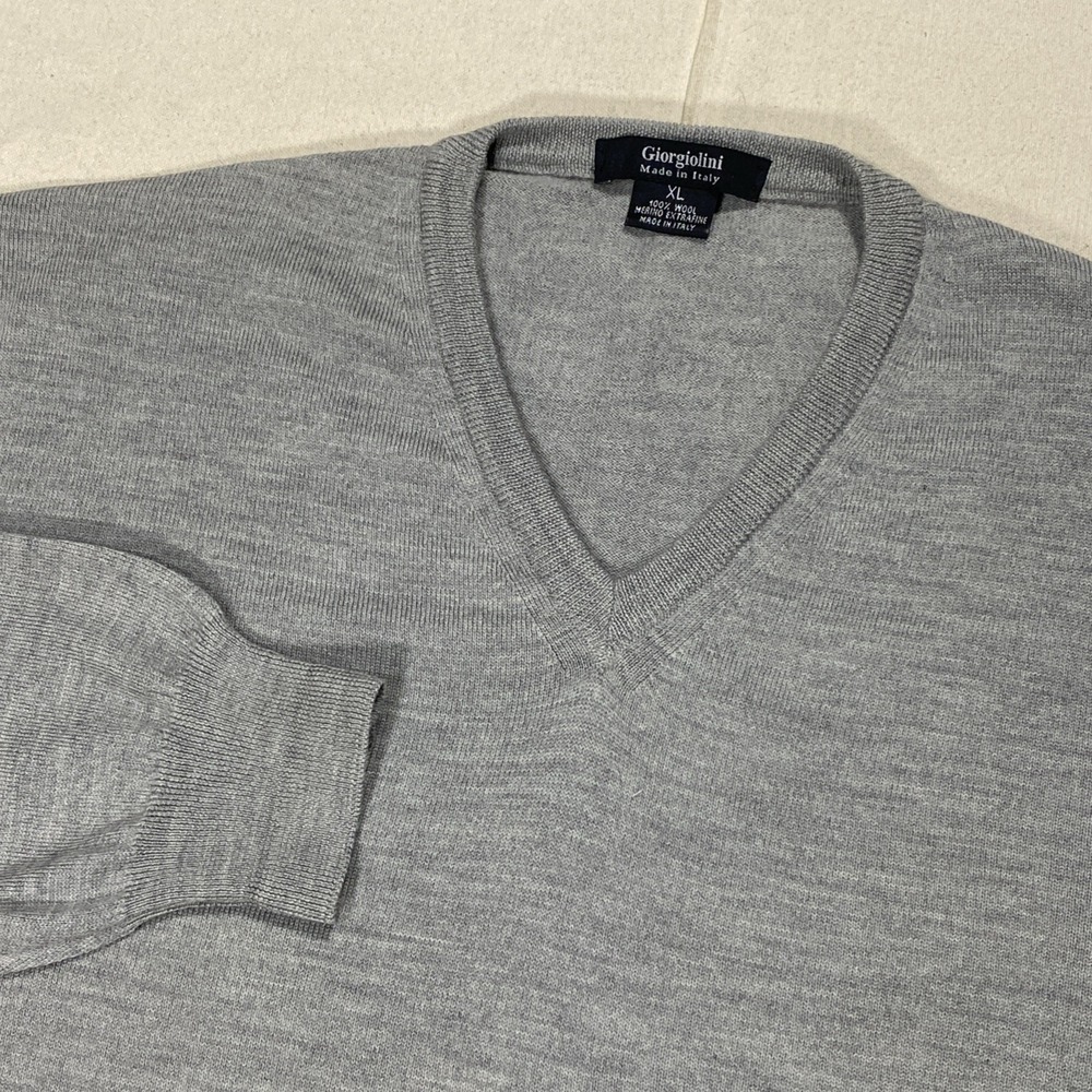 Giorgiolini of Italy Mens V Neck Merino Wool Light Sweater Gray Sz XL